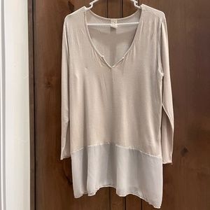 Marigold LA Beige Size 2 Oversized Shirt